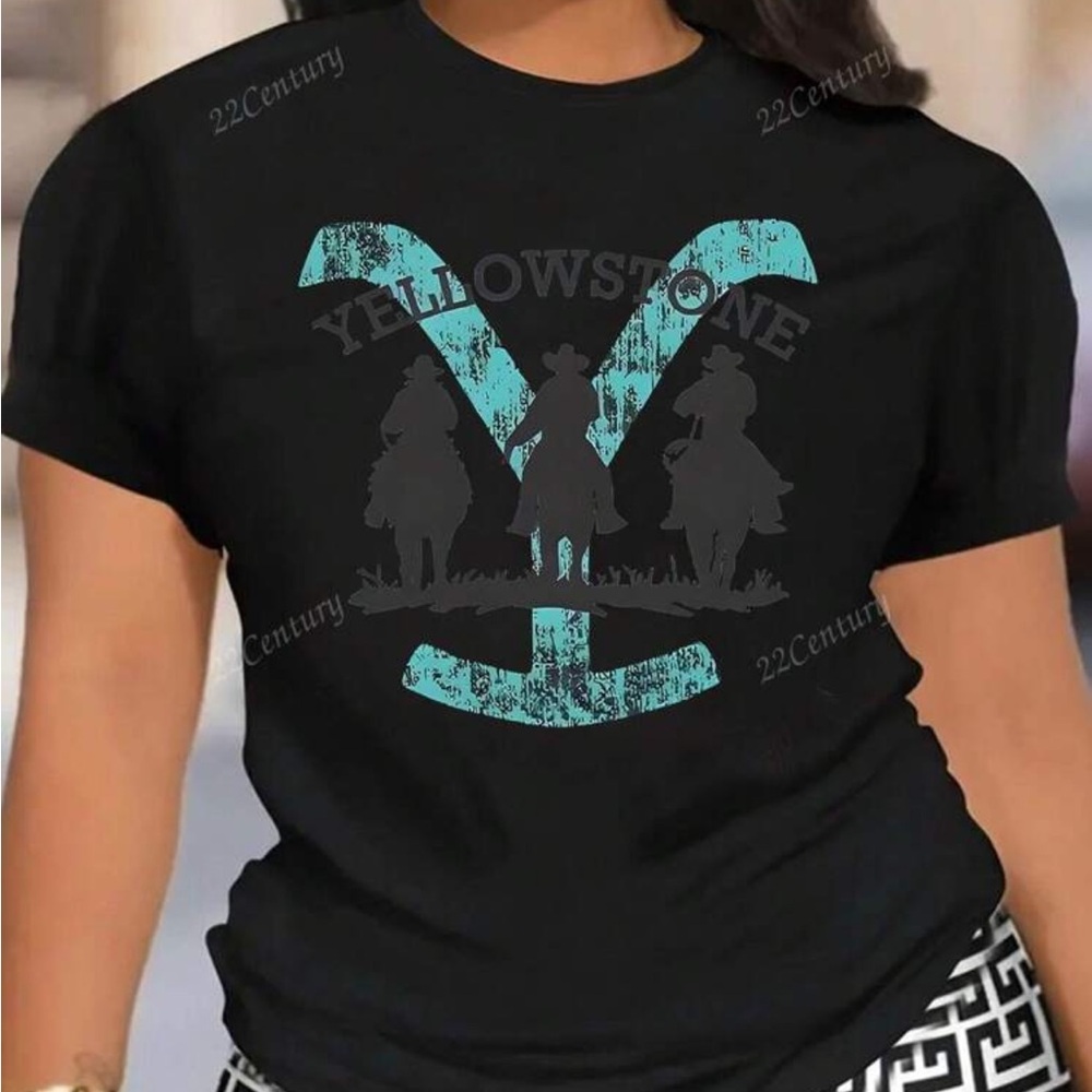 ✨ NEW ✨ Women’s Black & Blue“Yellowstone” Graphic T-Shirt
